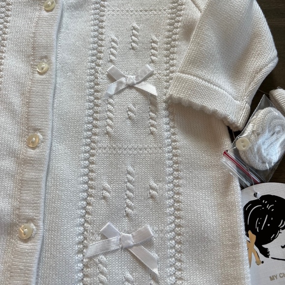 New Sarah Louise Baby Infant Newborn White Sweater Footie with Bonnet - Picture 4 of 5